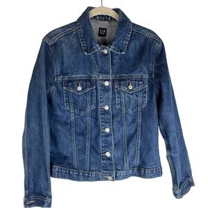 Vintage Gap medium wash lightweight denim jacket size small
